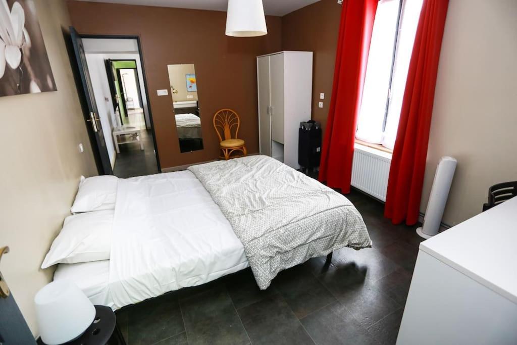 F3 80 M2 Longere Plain Pied Au Centre Auxonne. Exterior foto